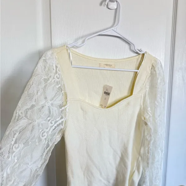 Anthropologie NEW Lace Sleeve Cream Sweater Top - Image 6