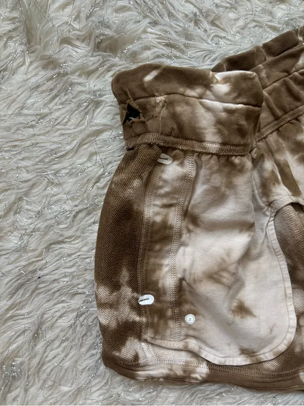 Lululemon Athletica Inner Glow Tie-Dye High-Waist Athletic Shorts Size 2 - Image 10