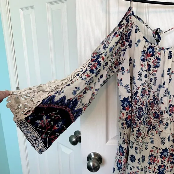 Altar'd State White‎ Blue Floral Cold Shoulder Dress Women's Size XS - Image 2