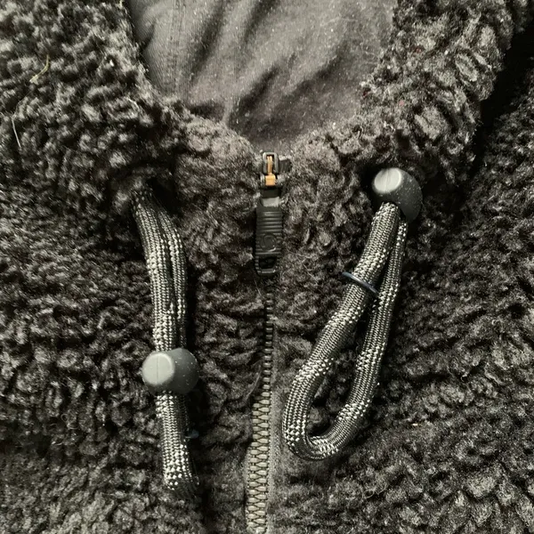 Lululemon Black Sherpa Hoodie 8 - Image 5