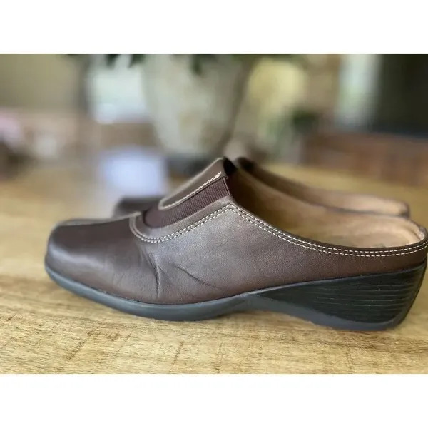 Naturalizer Womens Allia Brown Leather Clogs Slip on Mules Slides Size 8.5M - Image 3