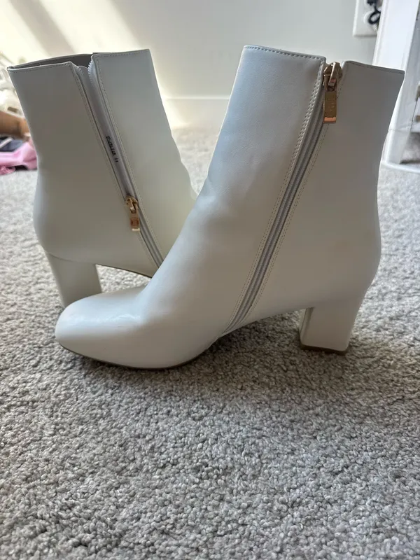 Amazon White Heeled Boots - Image 2