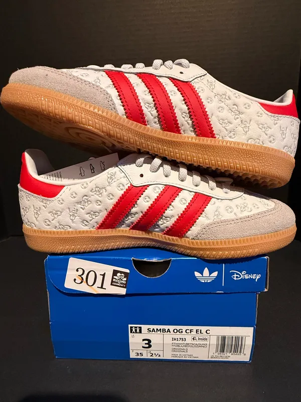Adidas Disney Samba OG size 3Y - Image 3
