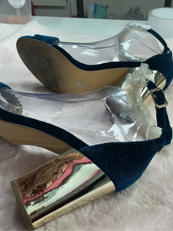 Lilly Pulitzer Teal Velvet Ankle-Strap Heels 147 - Image 4