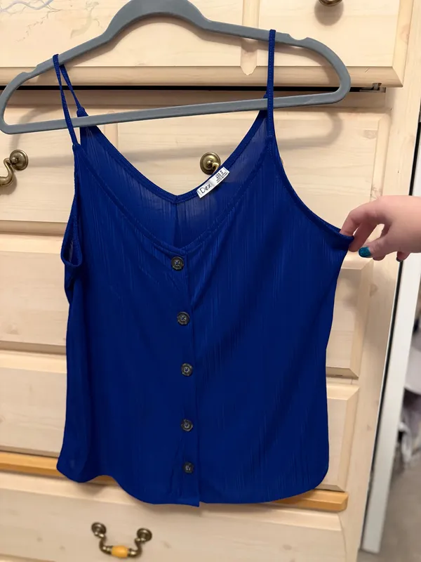 Boutique Blue button camo top - Image 2