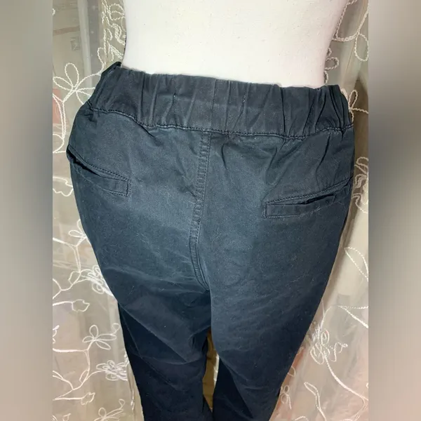 Old Navy Black Modern Jogger Pants - Image 6