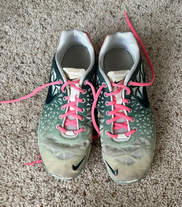 Training Shoes - Image 2