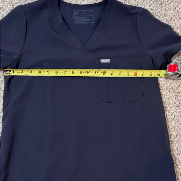 FIGS Catarina Scrub Top M Graphite Charcoal | V-Neck One Pocket | Technical - Image 8