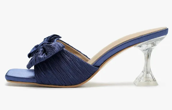 Navy Blue Bow Satin Kitten Heels Size 6 - Image 2