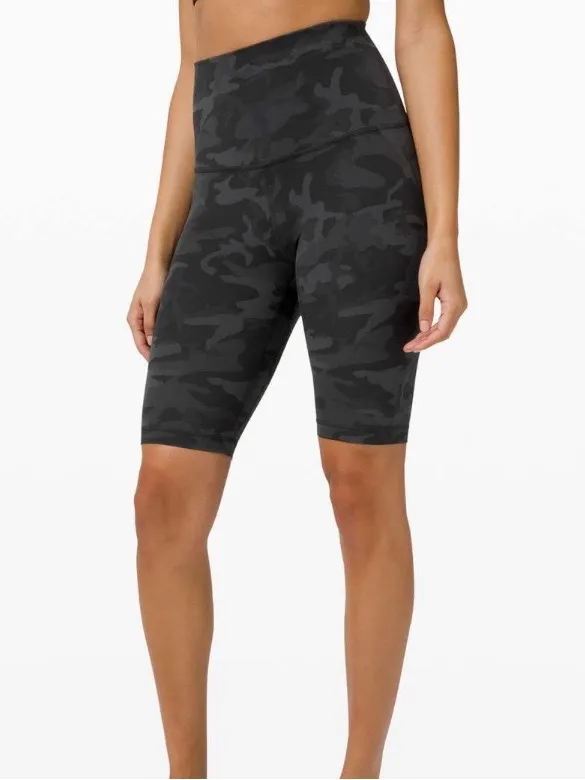 Lululemon Align Super High Rise Shorts 10”, Incognito Camo Multi Grey, Size 6 - Image 3