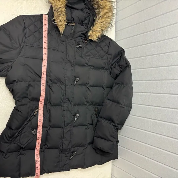 Ralph Lauren‎ Black Puffer Jacket with Faux Fur Trim - Image 13