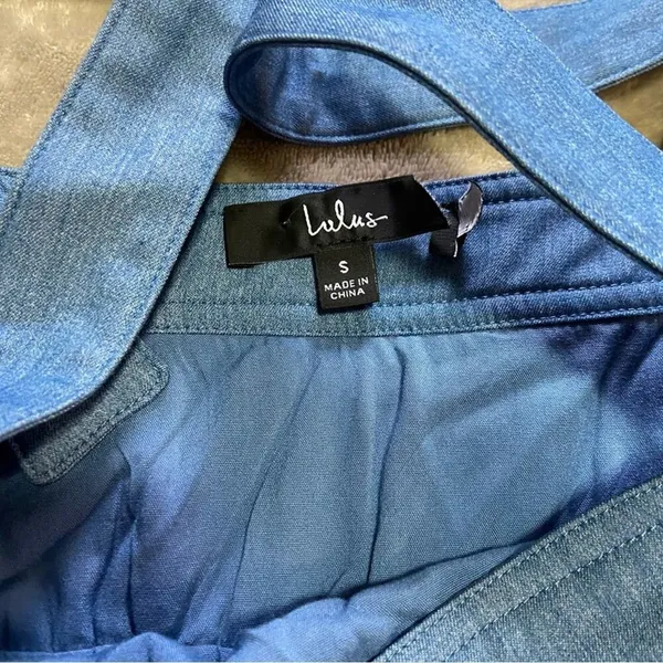 NWOT Lulus Darling Time Blue Chambray Handkerchief Midi Dress With Pocke… - Image 5