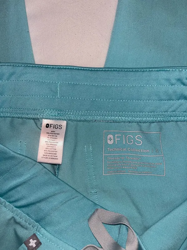 FIGS Zamora Jogger Scrub Pants - Image 4