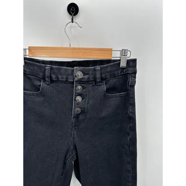 American Eagle Women 4 Short Black‎ Curvy Hi Rise Jegging Crop Button Fly Jeans - Image 4