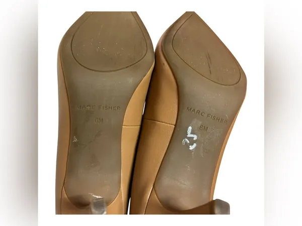 Marc Fisher light brown matte leather pointed toe slender kitten heel pumps - Image 8