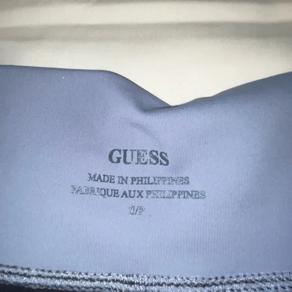 Guess twist spandex shorts - Image 3
