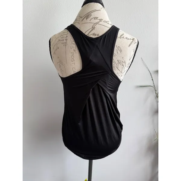 Lululemon‎ Essential Tank Pleated Back Black Size 2 - Image 2