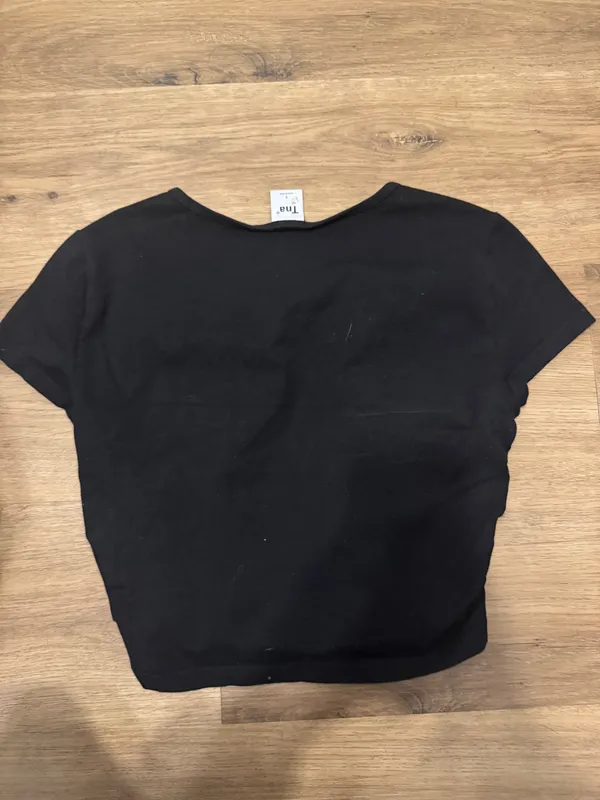 TNA Aritzia T-Shirt Cropped - Image 3