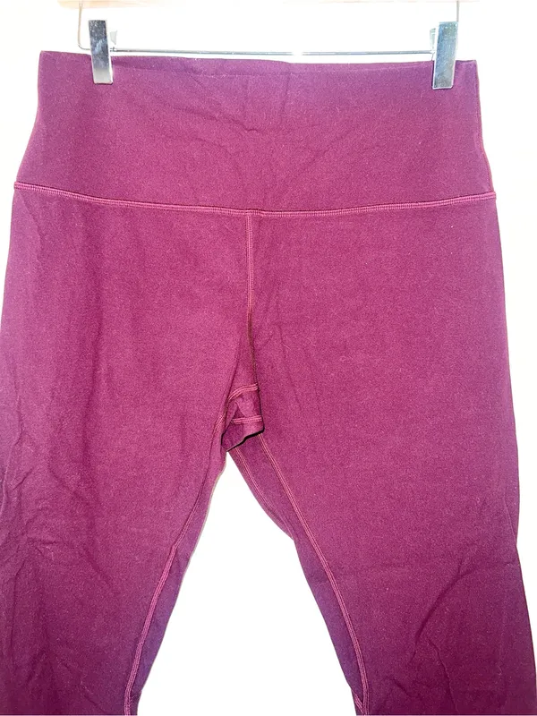 Lululemon Align Women’s High-Waist Burgundy 21” Crop Leggings - Image 2