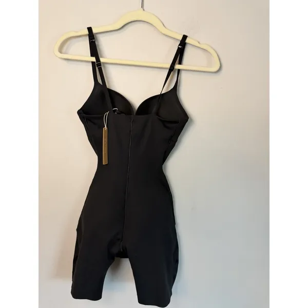 SKIMS Ultimate Mid Thigh Bodysuit Onyx Black Butt Enhancing XS Shapewear NWT - Image 11