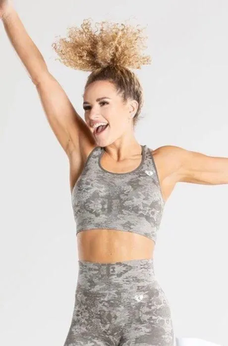 Women's Best Wear CAMO SEAMLESS SPORTS BRA - Image 4