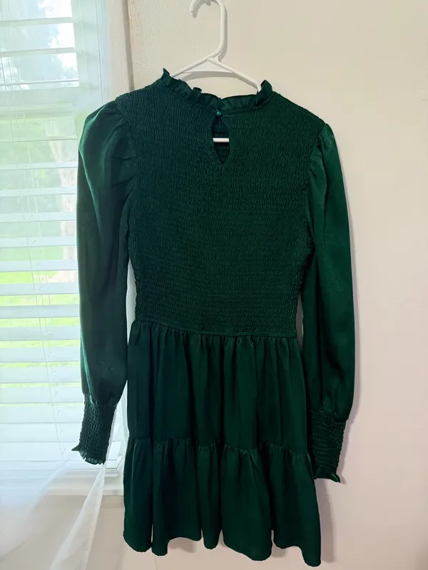Cupshe Dark Green Dress - Image 2