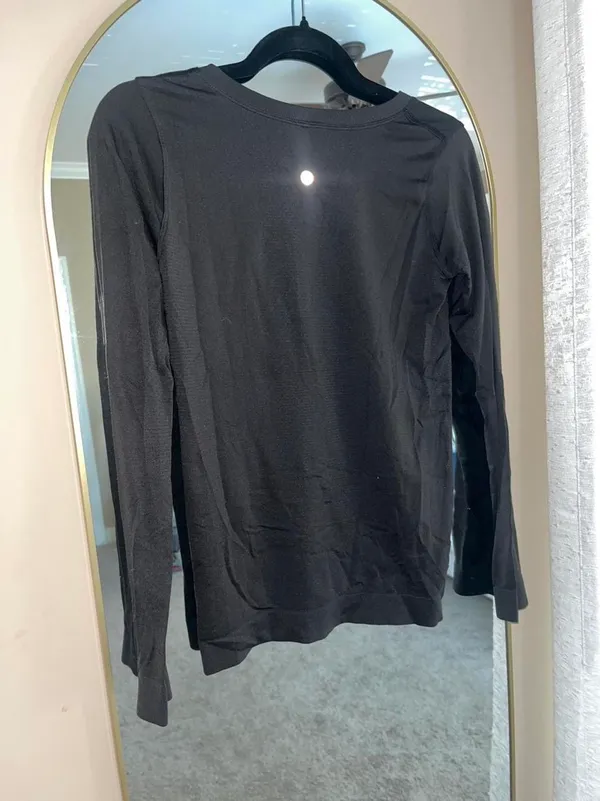 Lululemon Swiftly Long Sleeve - Image 3