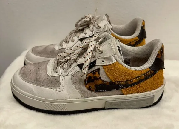 Nike Air Force Ones! Fontanka Tortoise shell print Nike’s in a women’s size 9.5 - Image 2