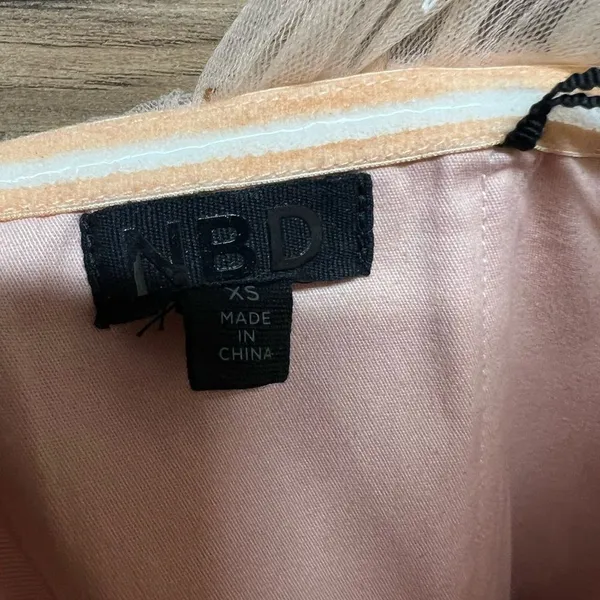 Revolve Marnie Top in Champagne Pink NBD xs - Image 10