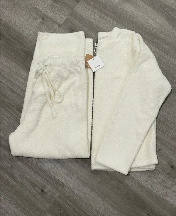 Fuzzy Fleece 2pc Matching Lounge Set Size M - Image 4