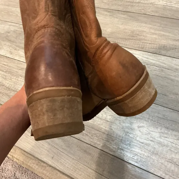 Abilene Women's Brown Leather Cowboy Boots size 5.5 M - Image 10
