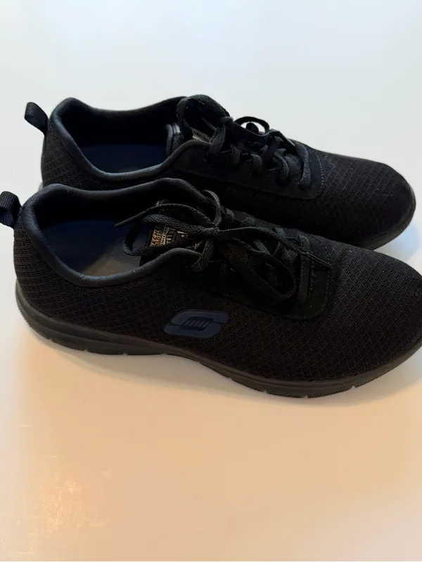 Skechers Work SLIP RESISTANT lace up mesh knit black women's sneakers sz 7 - Image 11