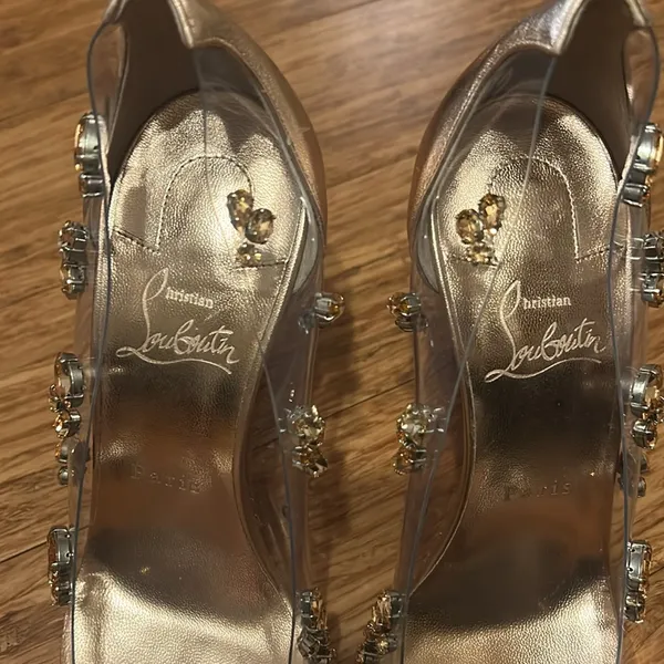 Christian Louboutin Degraqueen Clear Pointed Toe Pump size 38.5 - Image 4