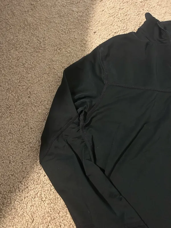 Nike Black dry fit Pullover - Image 5