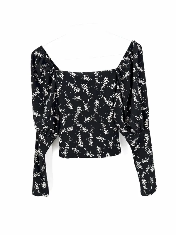 Anthropologie Sweetheart Floral Long Sleeve Crop Stretchy Feminine Blouse Top - Image 7