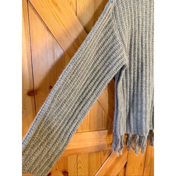 Hem & Thread Grayish Brown Pullover Fringe Hem Wool Blend Sweater Size Small (73 - Image 3