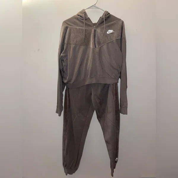 Nike sweat set - Image 2
