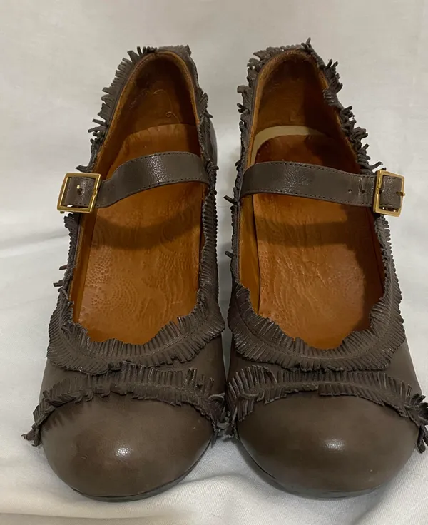 Chie Mihara Leather Vintage Looking Heels - Image 3
