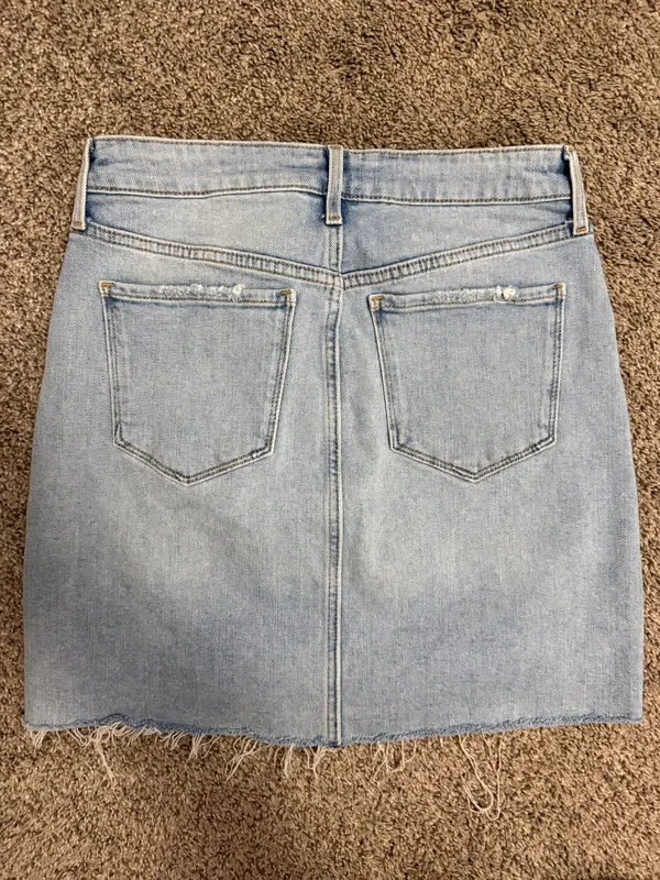 Old navy denim skirt  - Image 3