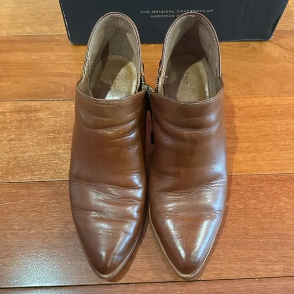 Frye Women's Reed Shootie Ankle Boot‎ Caramel size 9 - Image 6
