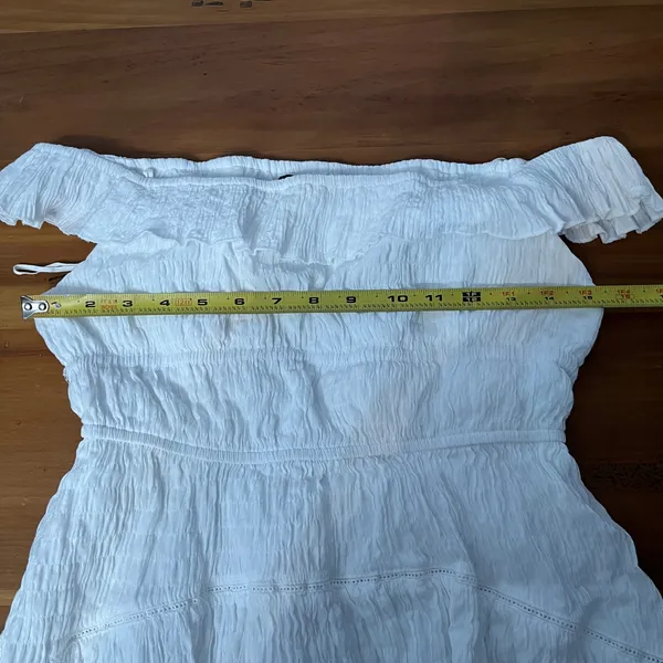 Urban Outfitters Women's White‎ Aubrey Off-The-Shoulder Mini Dress Size Large - Image 6