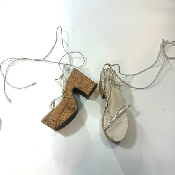 Schutz Maxima Cutout Platform  clogs sandals lace up Size 7,5 - Image 2