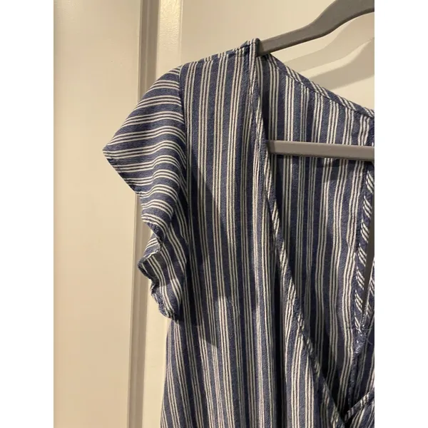 American Eagle Mini Dress Striped Blue White Ruffle Flutter Sleeve Large Coastal - Image 6