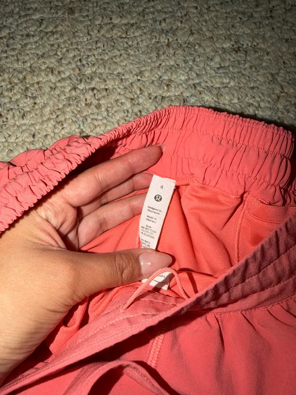 Lululemon Hotty Hot Shorts 2.5" - Image 3