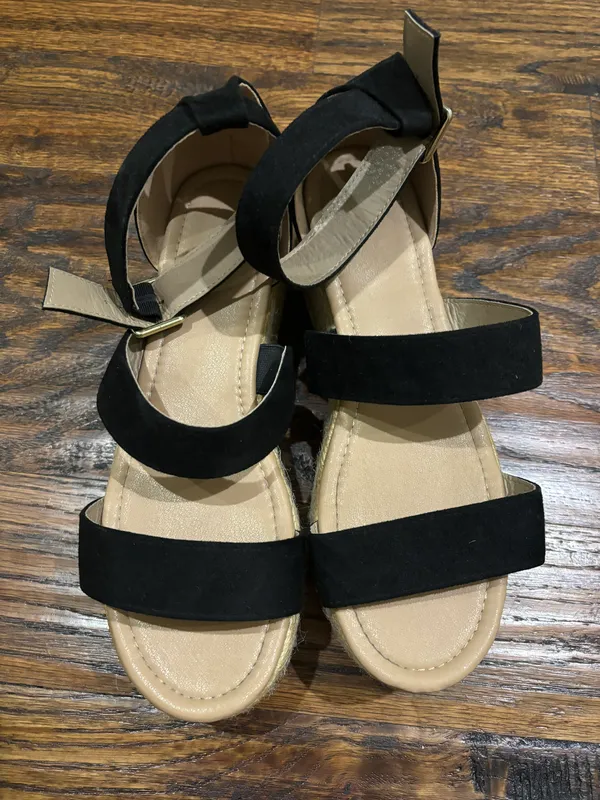 Platform Sandles Black Size 10 - Image 2