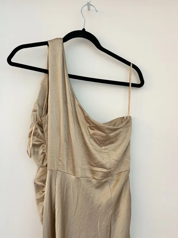 Six Stories One Shoulder Satin Bridesmaid Dress in Champagne US Size 10 - Image 11