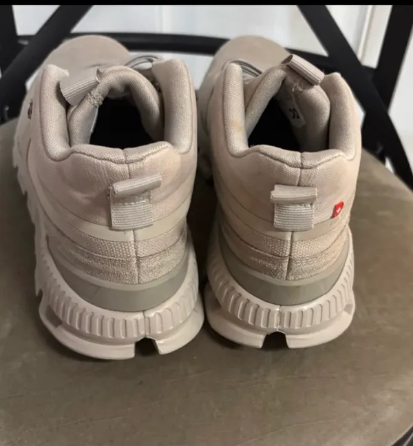 7.5 On Cloud Hi Monochrome Desert/Taupe High-top running Sneakers - Image 6