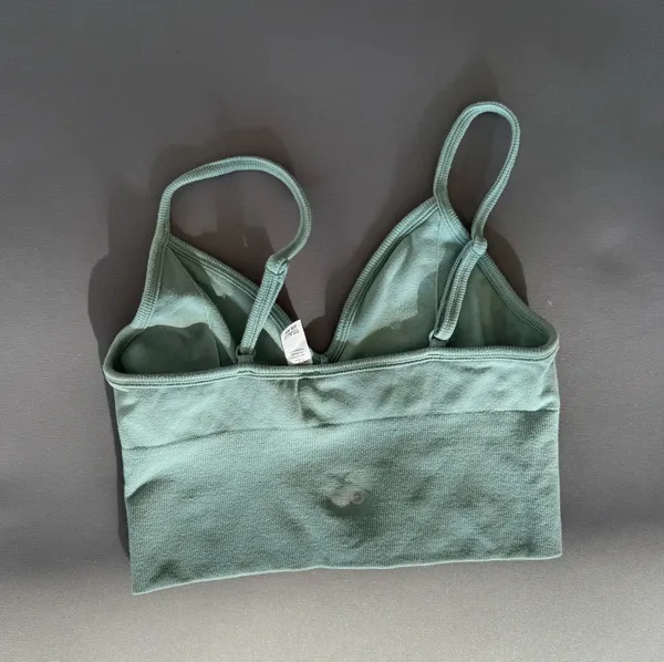 Alo Yoga Bralette - Image 2