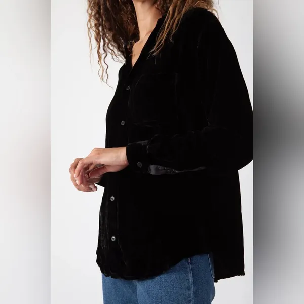 CP Shades Black Velvet Silk Blend Romy Long Sleeve Button Down Shirt Witchy - Image 8