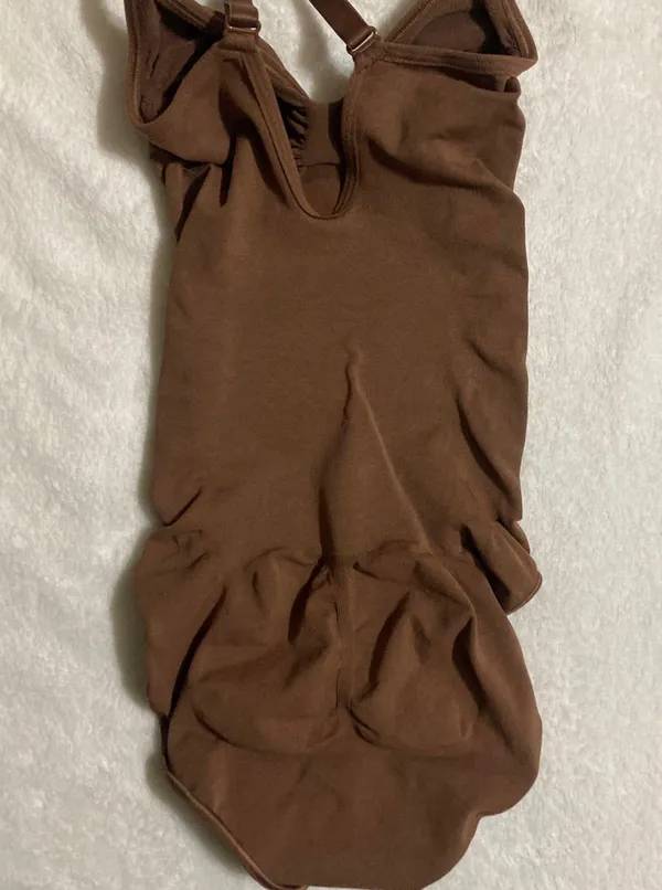 SKIMS NEW! Sculpting Bodysuit S - Image 5